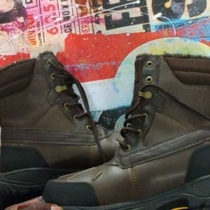 Ugg boots sz 9 1/2